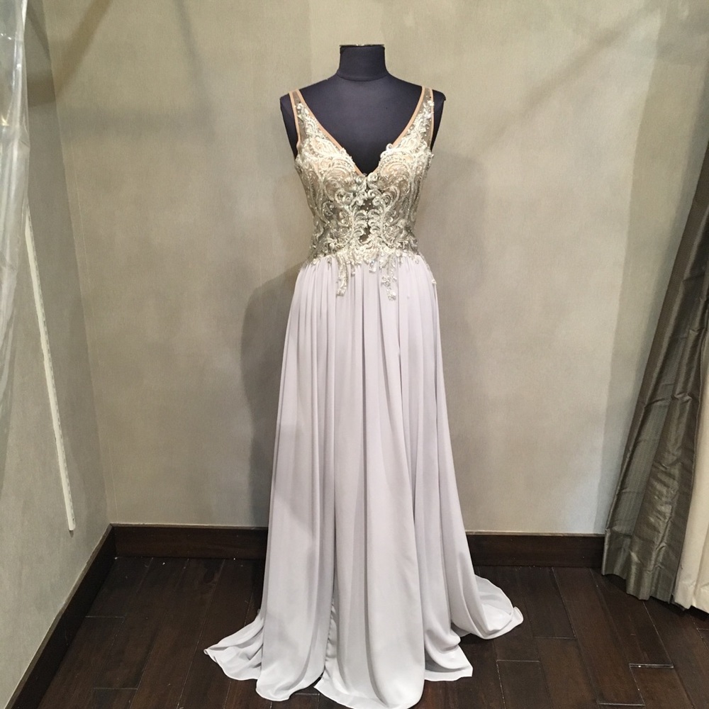 Terani Size 6 Gown